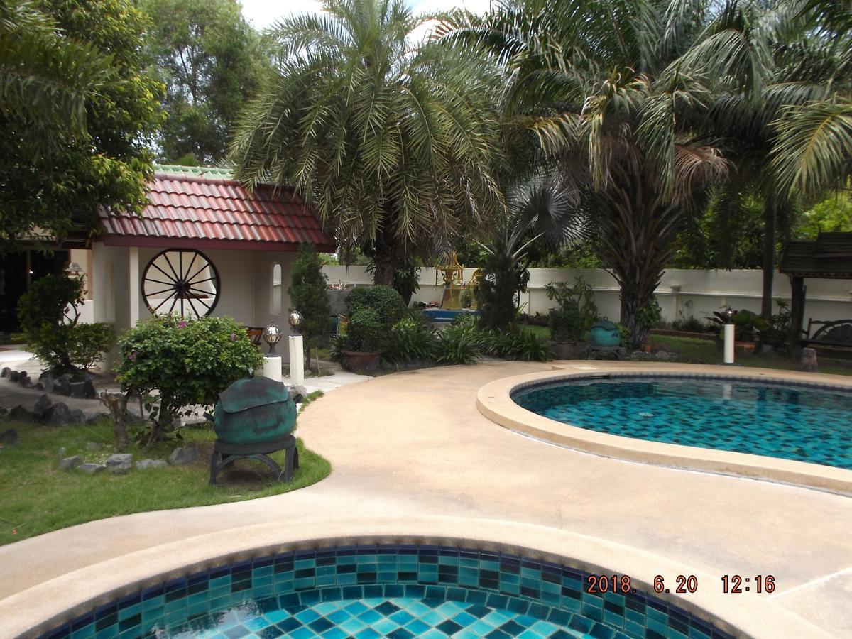 Ryans Resort Prasat Extérieur photo